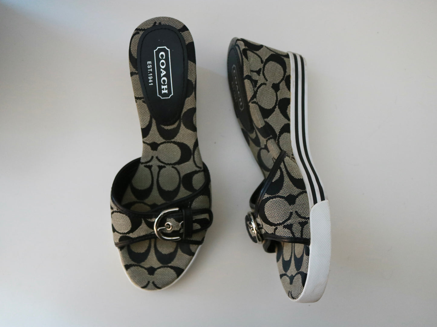 Coach Grey Signature Wedges (Size: 8B)