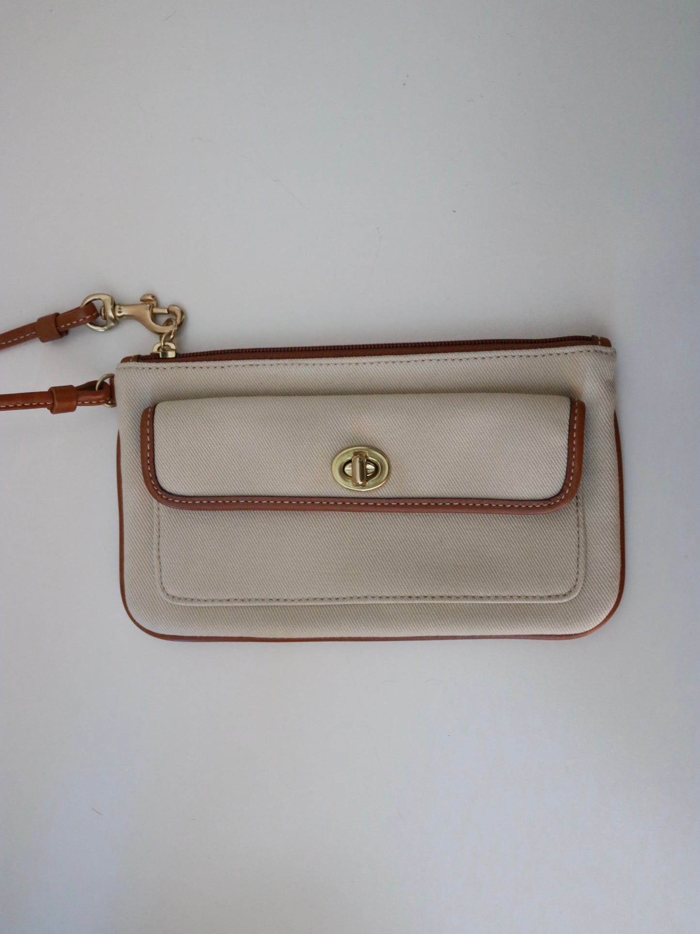 Coach White Turnlock Wristlet