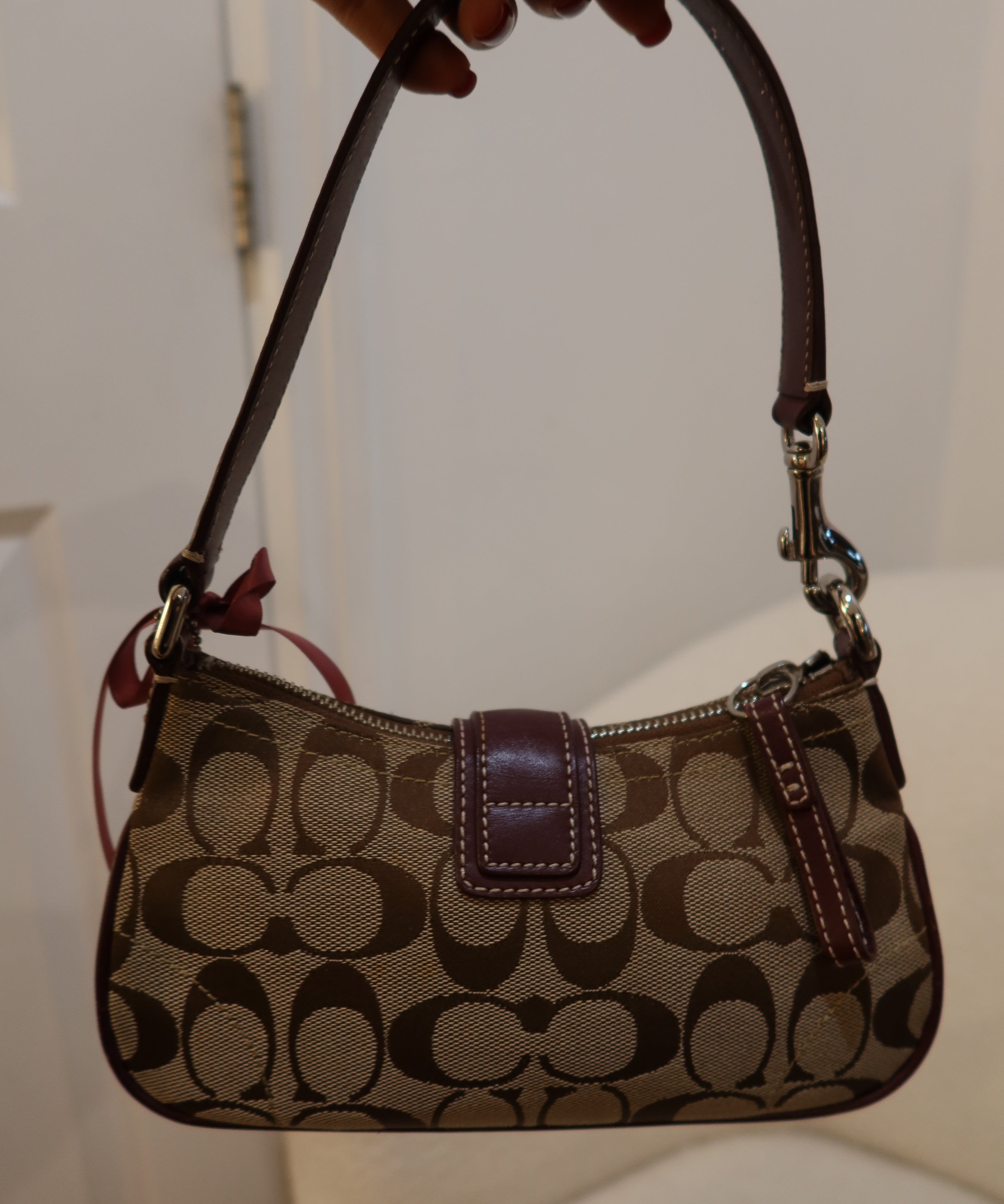 Rare Coach Purple Trim Signature Demi Hamptons Buckle Bag