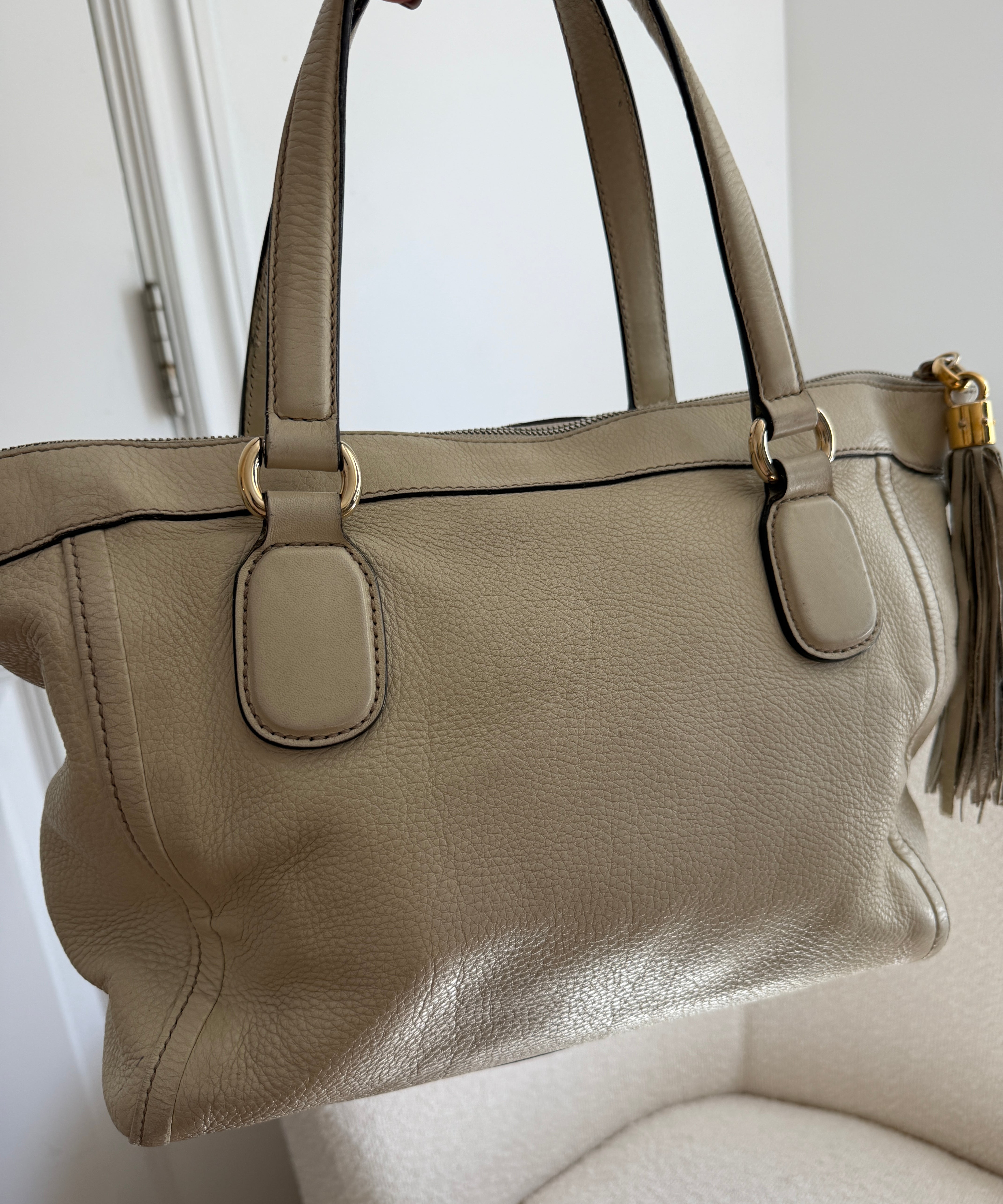 White Leather Gucci Soho Double-G Tote
