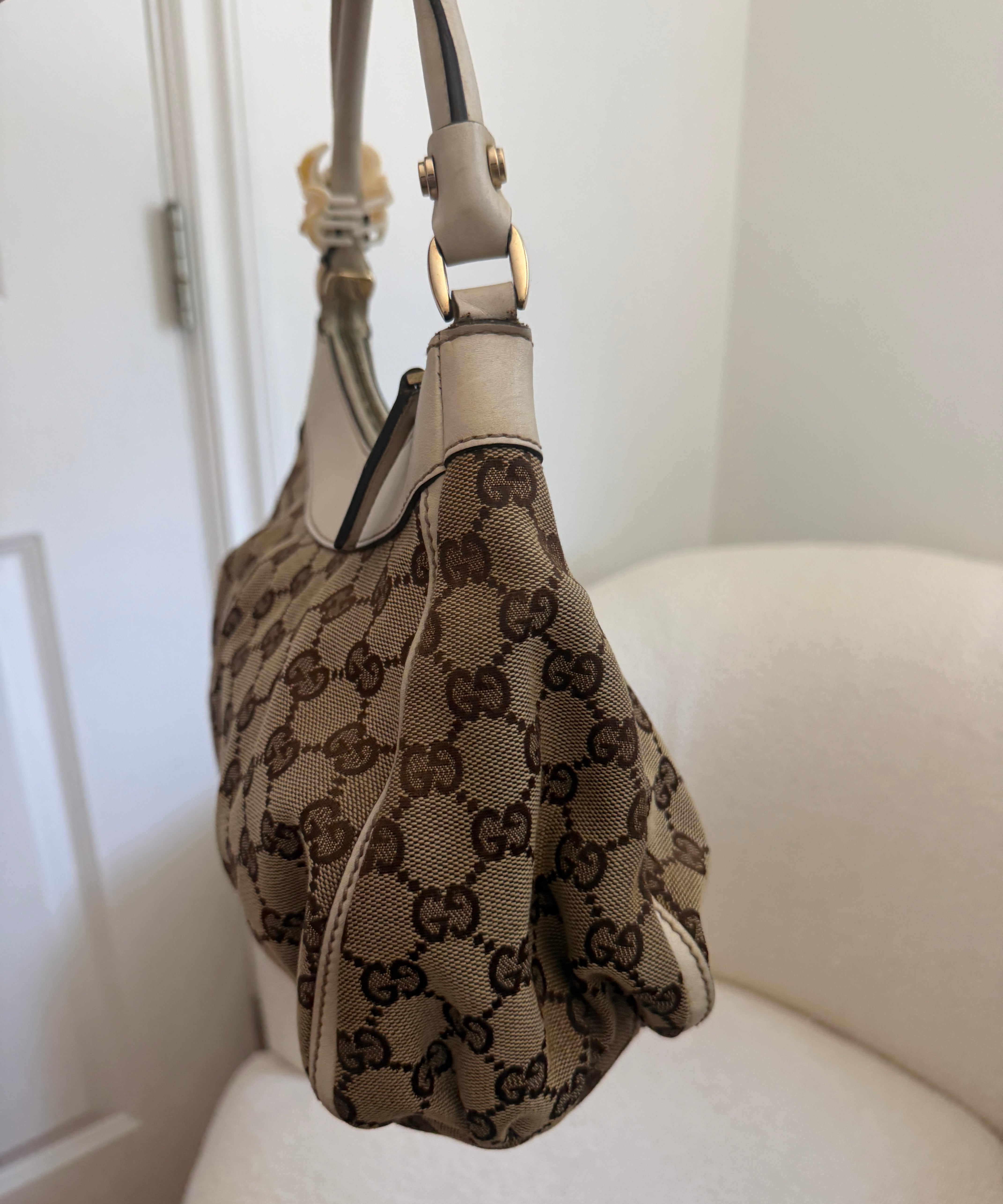 White Gucci Mini D-Ring Shoulder Bag