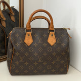 Louis Vuitton Speedy 25 Hand Bag