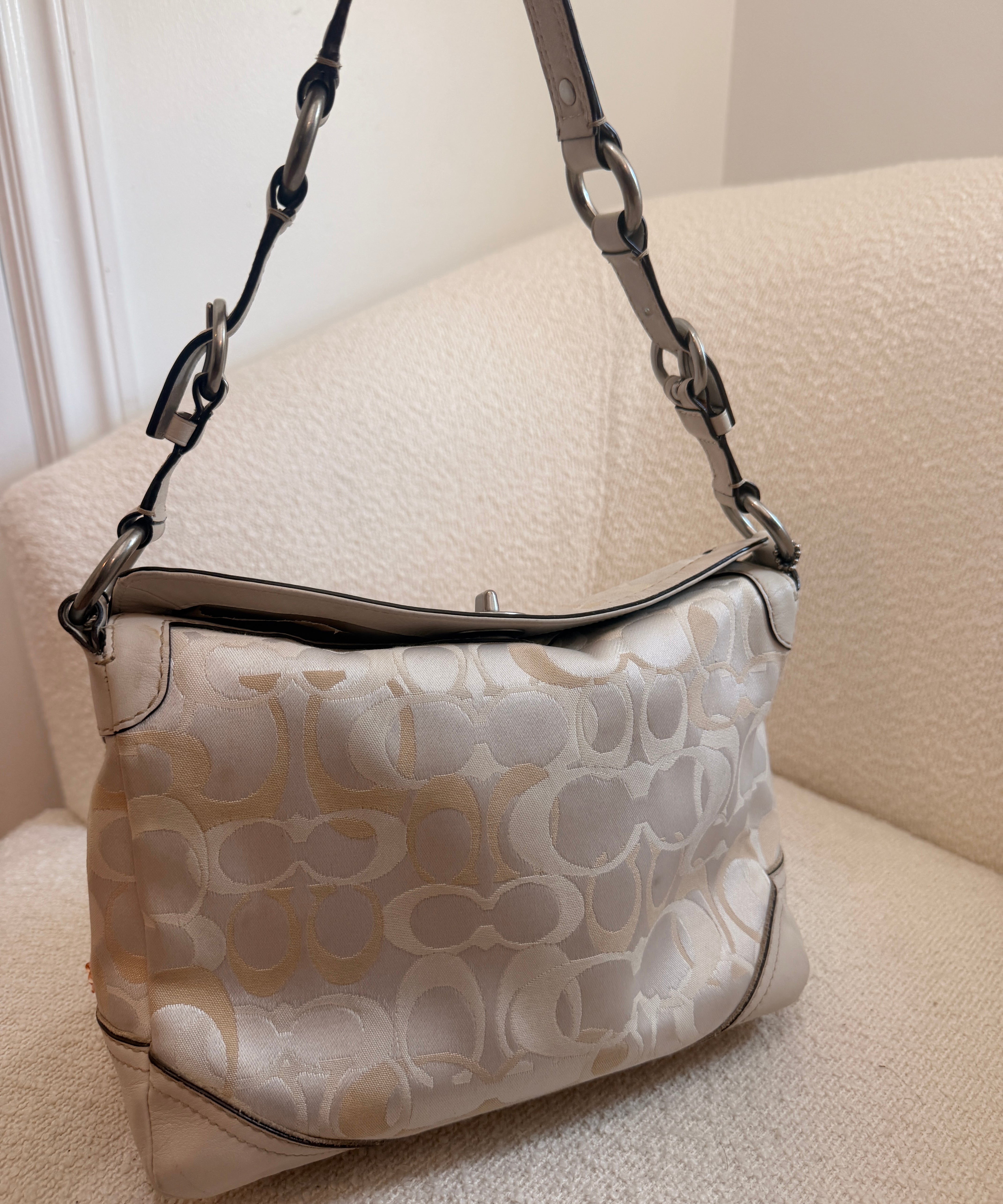 Coach White Chelsea Shoulder Bag