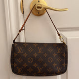 1998 Vintage Louis Vuitton Pochette Accessoires Bag