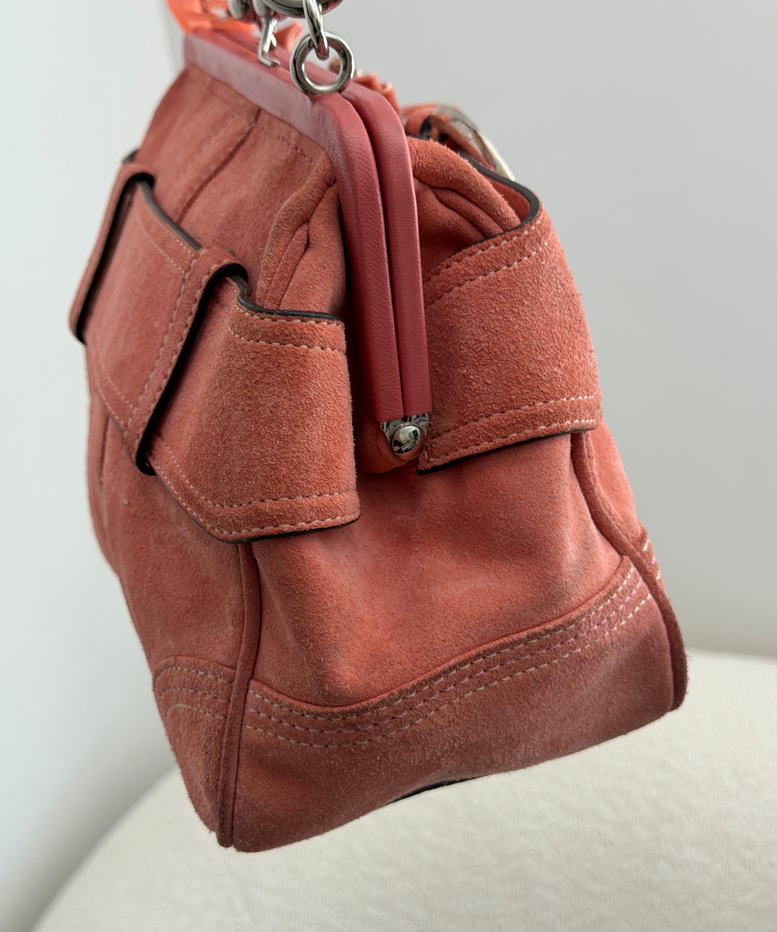 Rare Coach Salmon Suede Kisslock Hand Bag