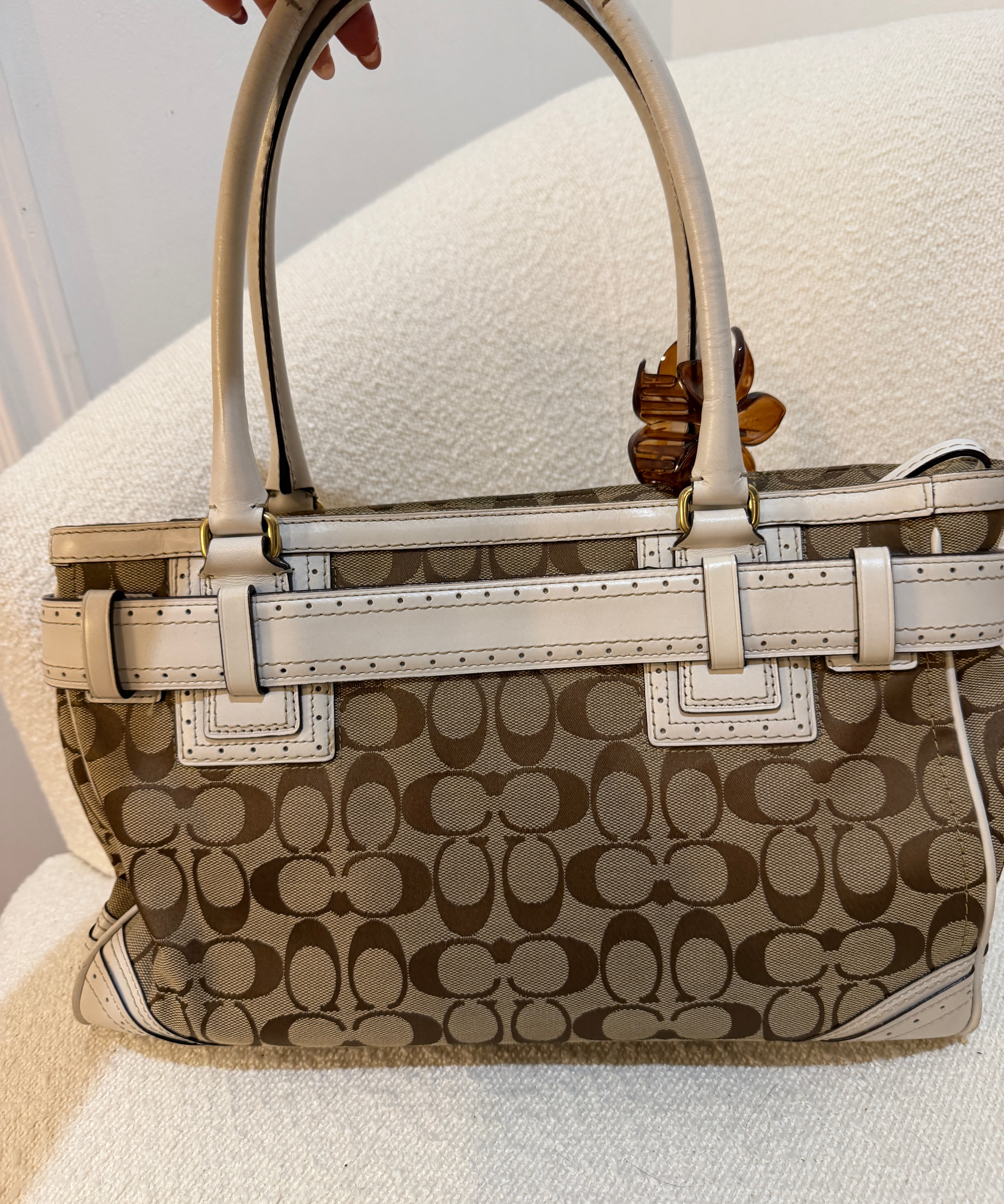 Coach White Canvas Hamptons Carry-All Bag