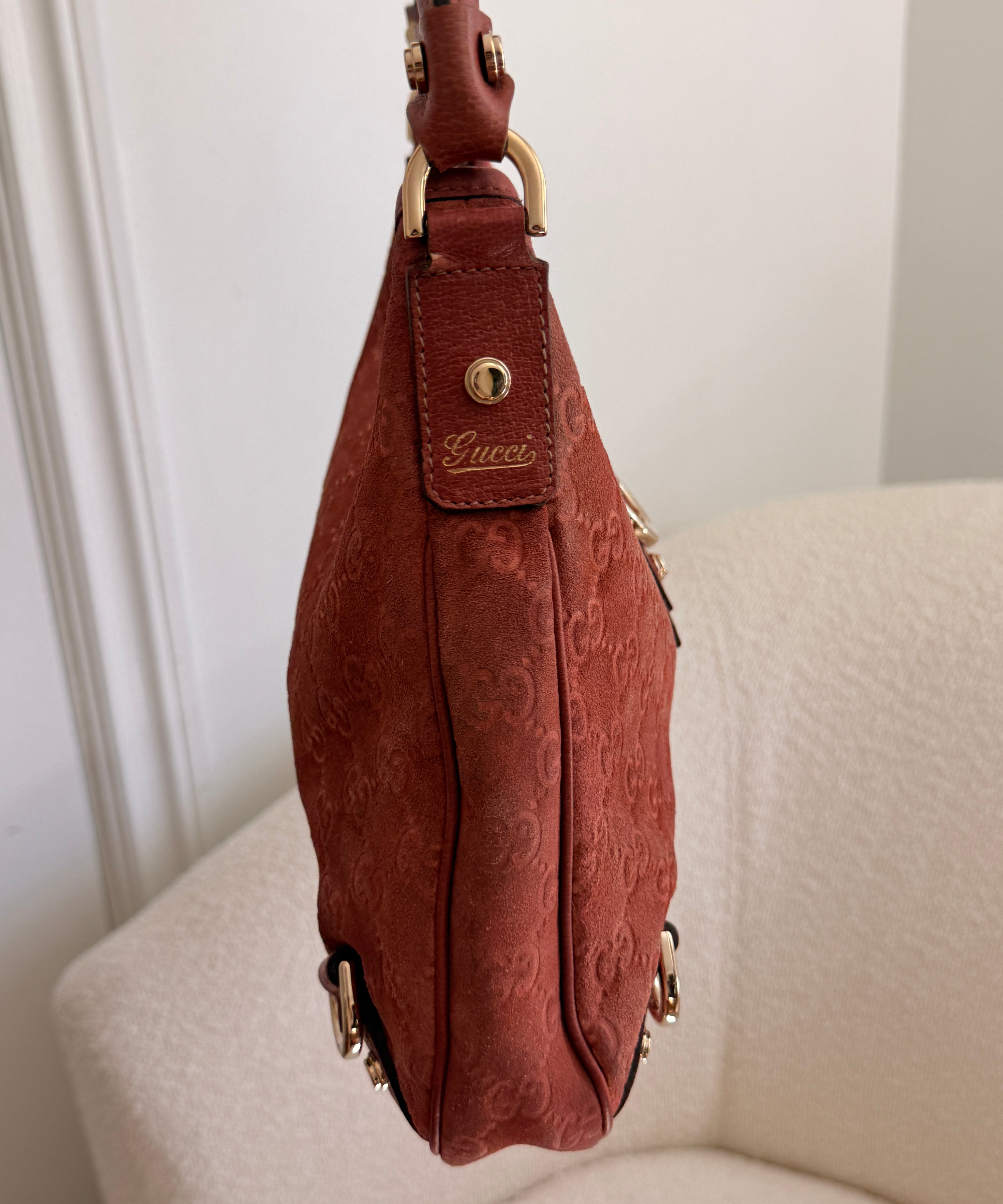 Salmon Pink Suede Gucci Abbey D-Ring Medium Hobo Shoulder Bag