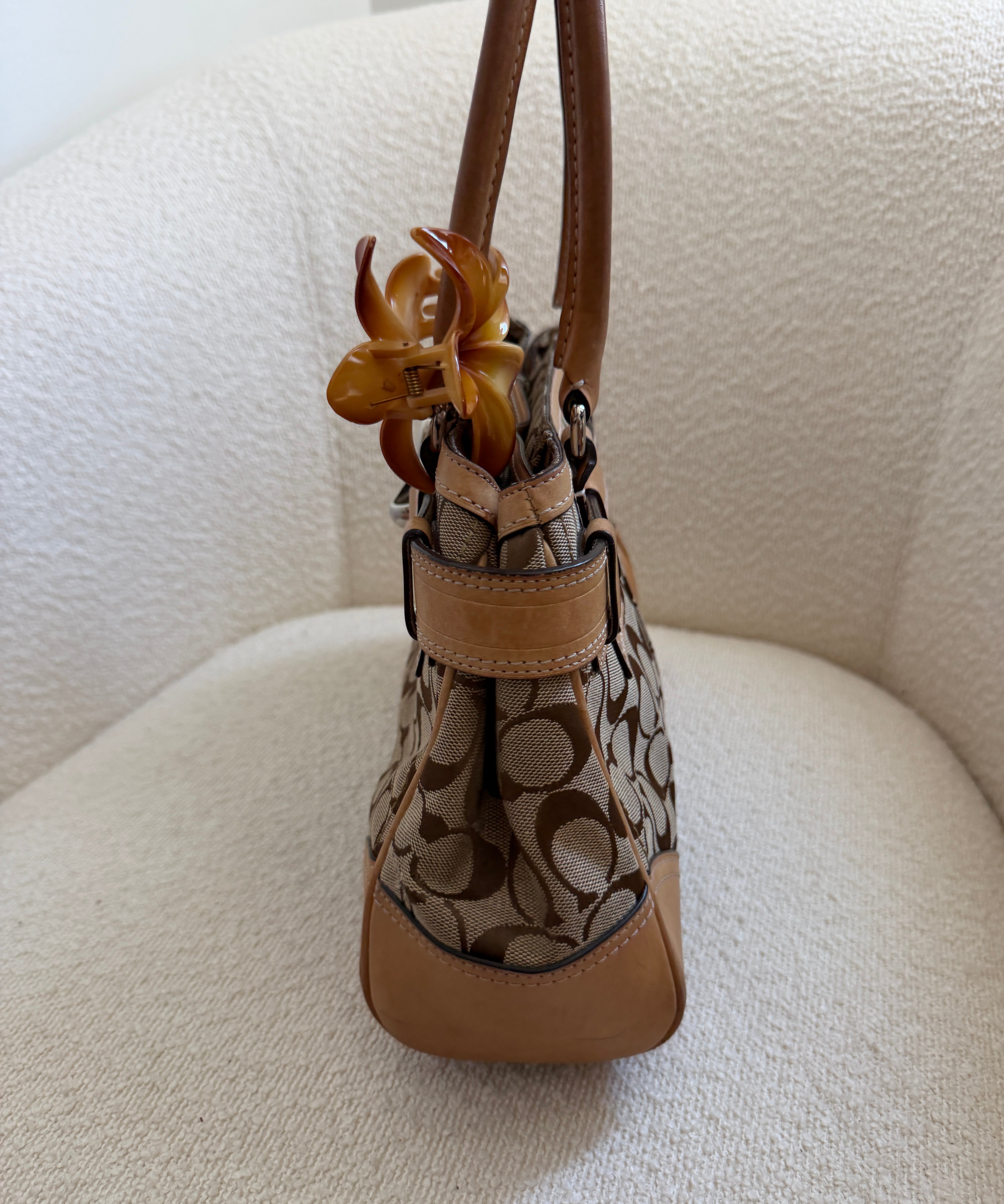 Coach Tan Signature Hamptons Carry-All Bag