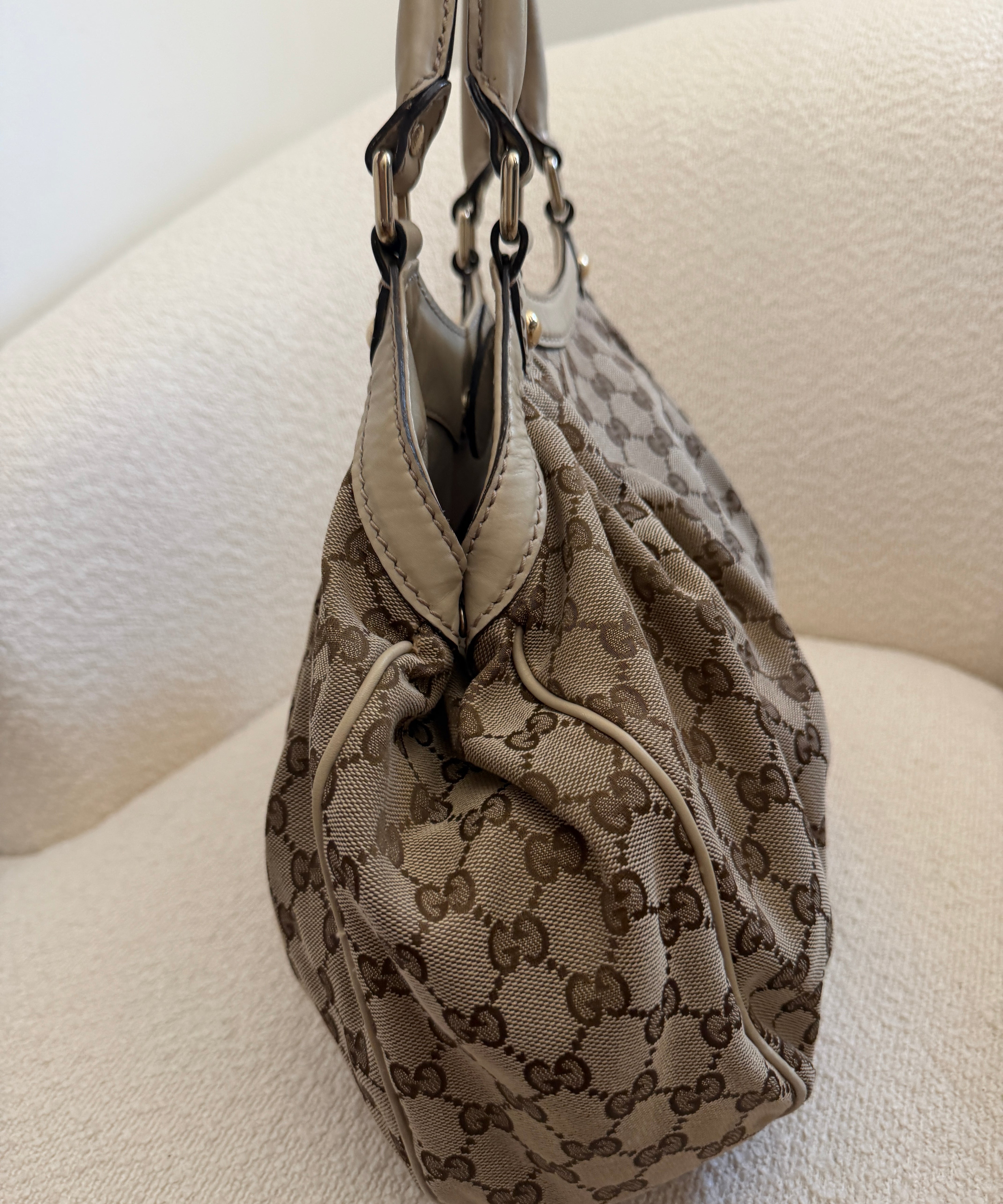 Beige Gucci GG Sukey Tote Bag