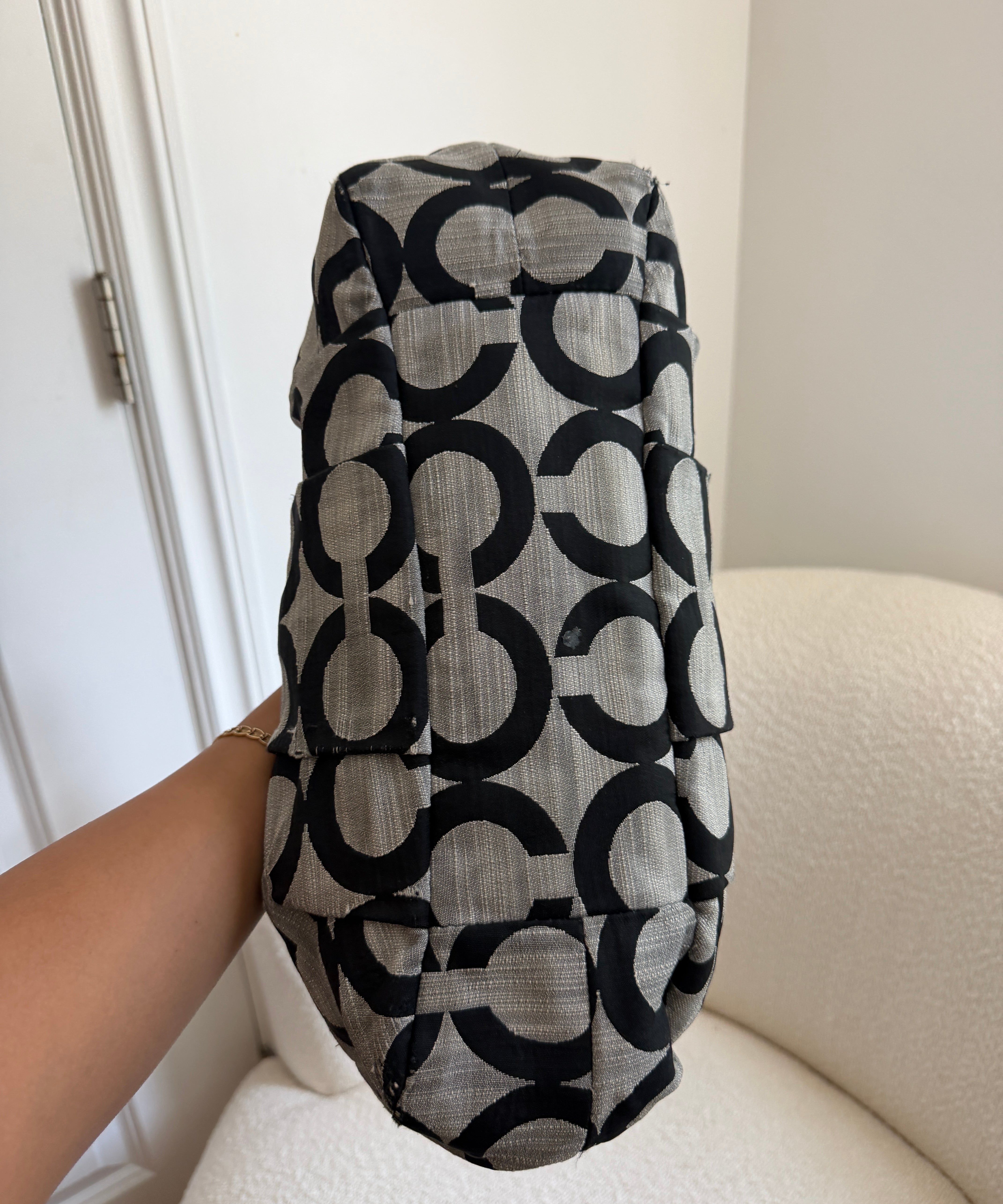 Coach Grey Op Art Signature Maggie Bag