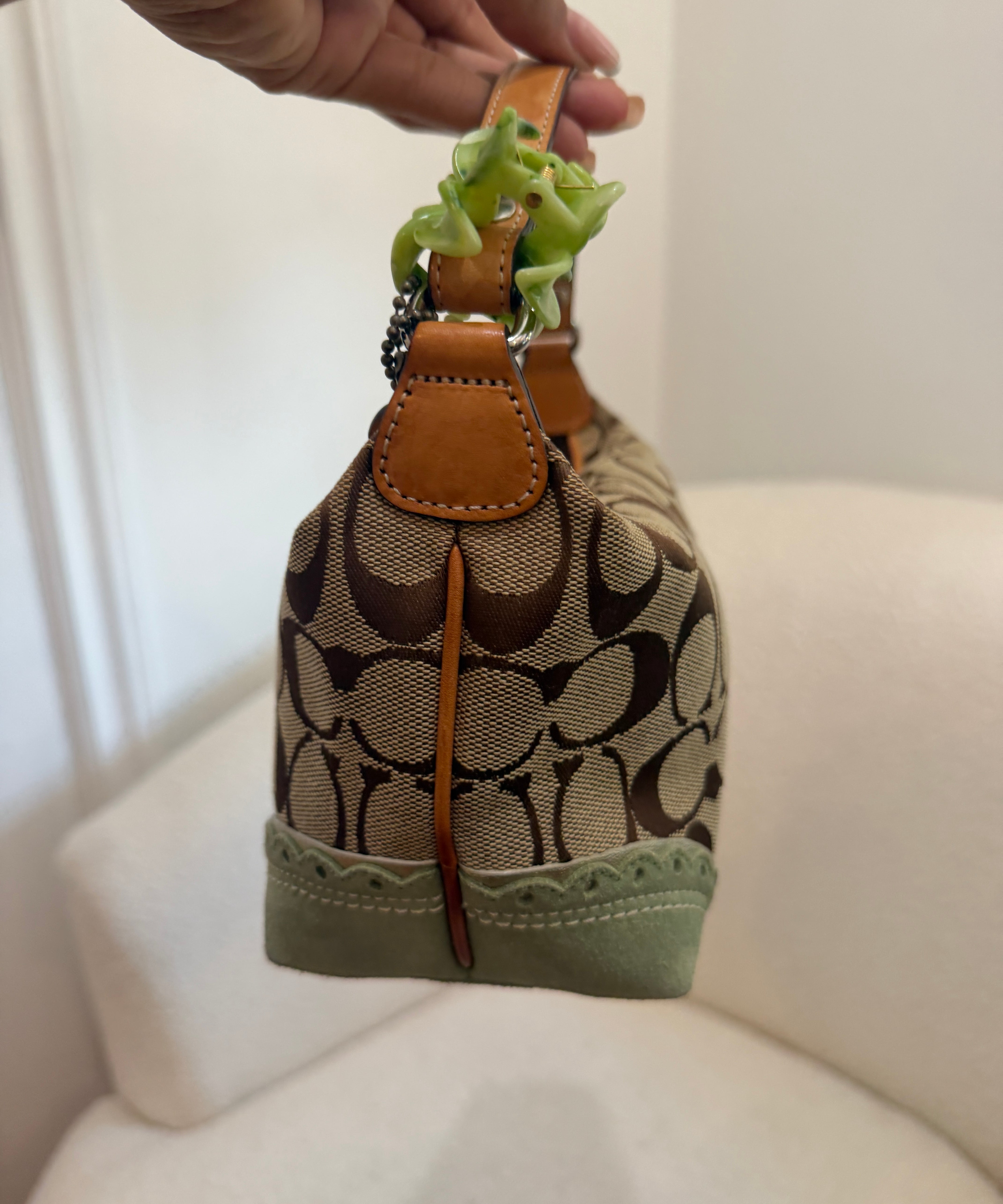 Coach Green Trim Signature Pochette