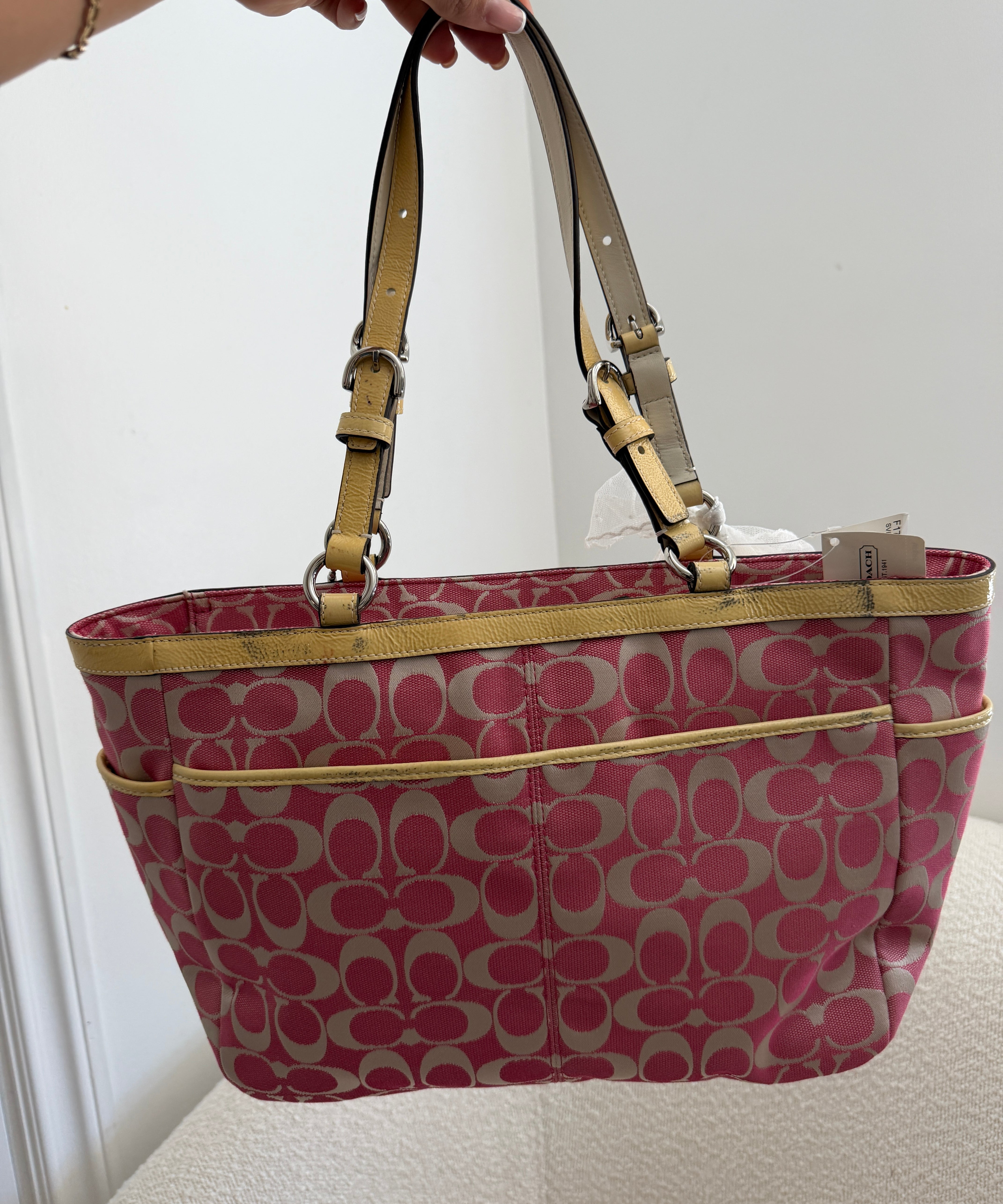 NWT Rare Coach Pink Signature Tote Bag