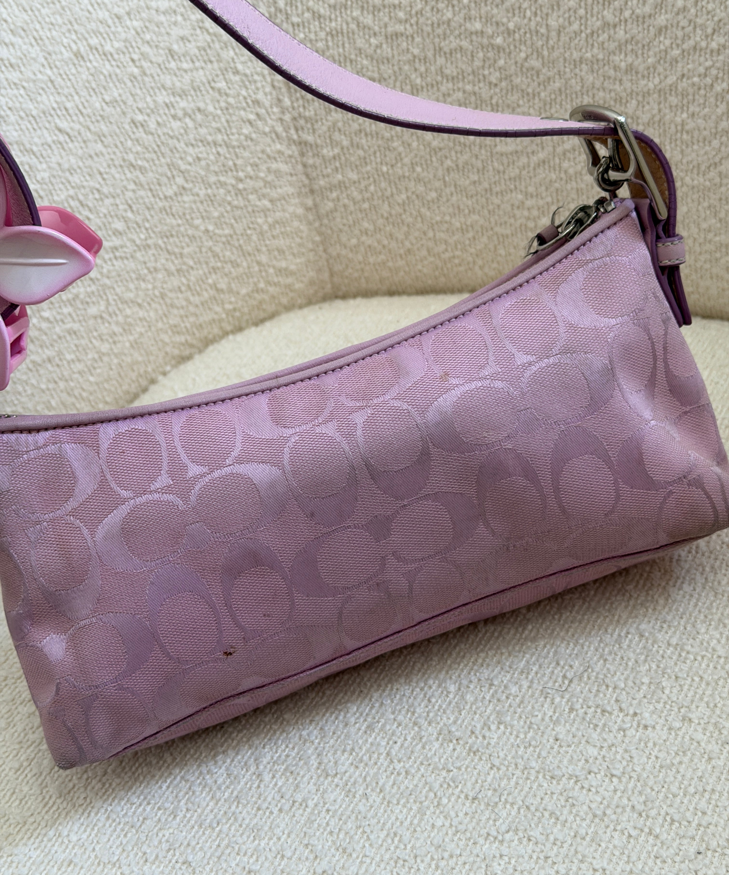 Rare Coach Lilac Signature East West Baguette