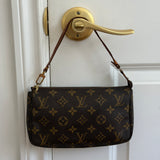 1998 Vintage Louis Vuitton Pochette Accessoires Bag