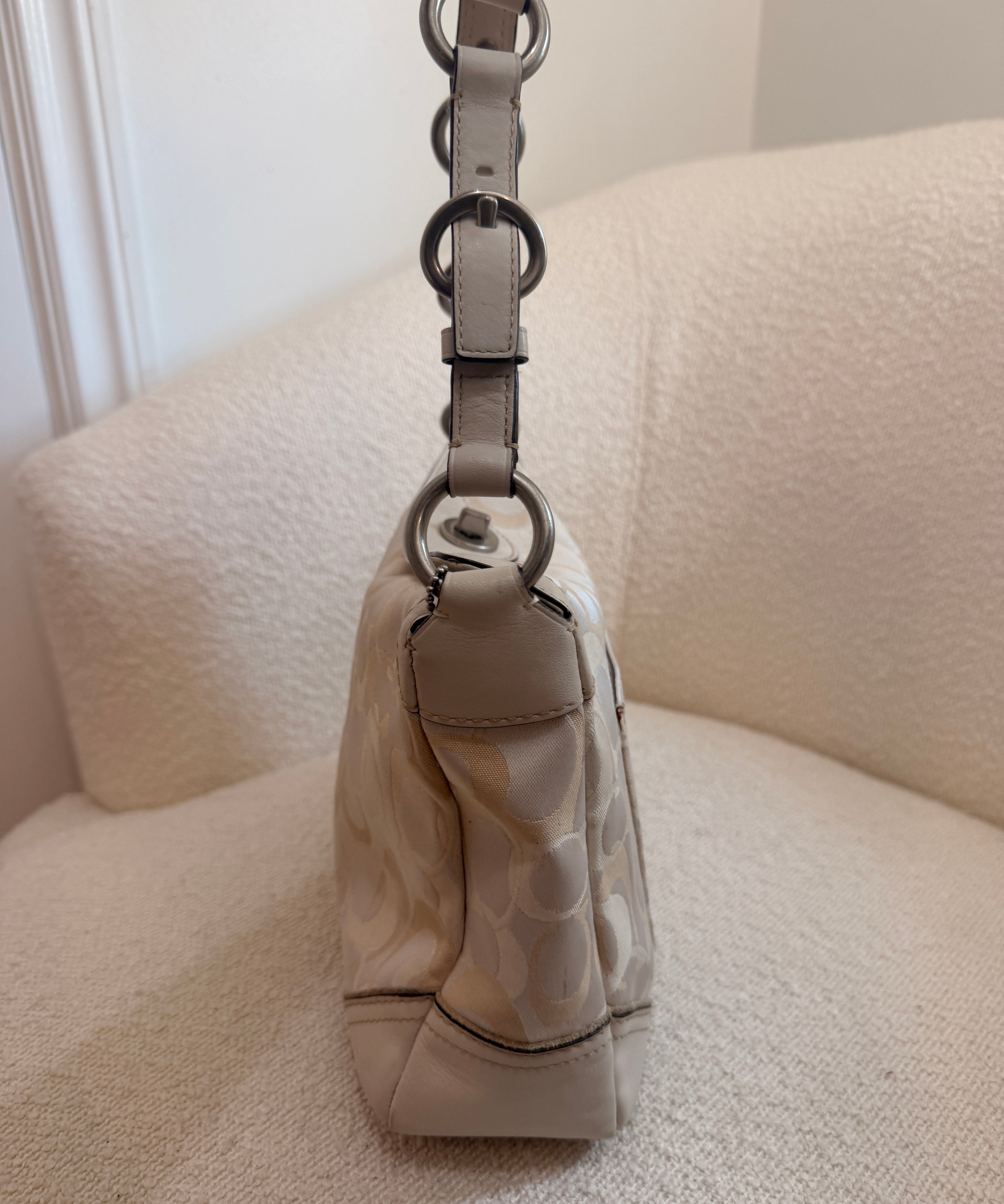 Coach White Chelsea Shoulder Bag